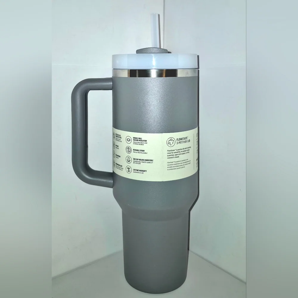 Stanley Gray Quencher Tumbler with Handle 40 oz - ASH - Picture 3 of 4